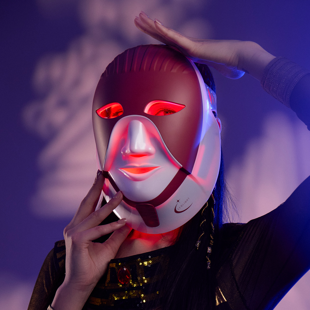 Cleolight™ LED Mask - Memorial Day Deal